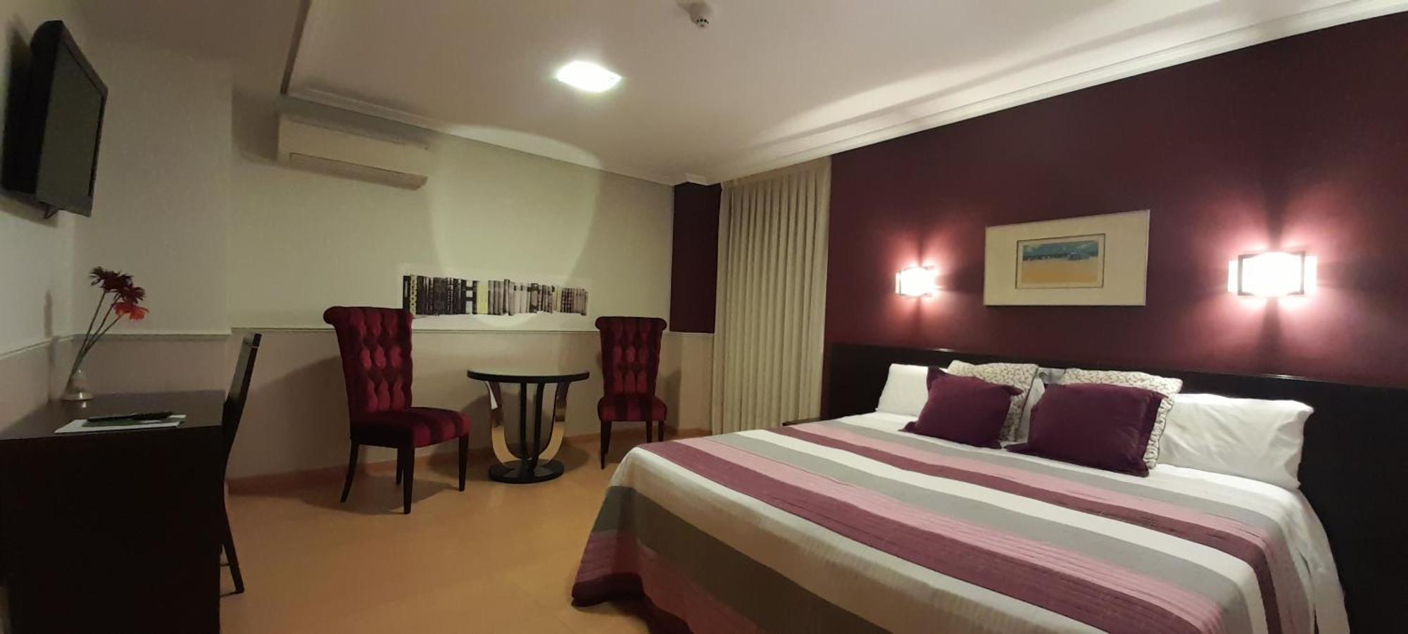 Hostal El Lechuguero Cascante Esterno foto