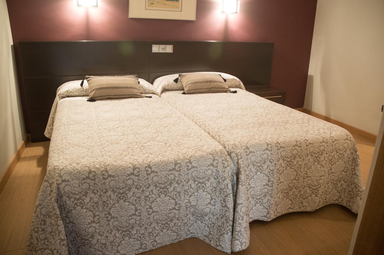 Hostal El Lechuguero Cascante Esterno foto